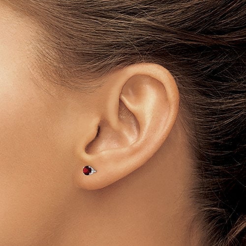 14k Yellow or White Gold January Garnet Stud Earrings (3/4/5mm)