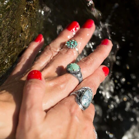 925 Sterling Silver Antiqued Reconstituted Turquoise Ring - Turquoise Flower Ring - Artisan Vintage Ring Women - Unique Ring - Boho Ring
