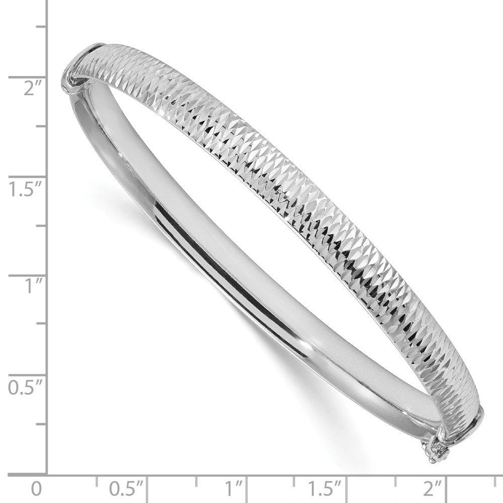 925 Sterling Silver Diamond-cut Textured 7" 6mm Hinged Bangle Bracelet