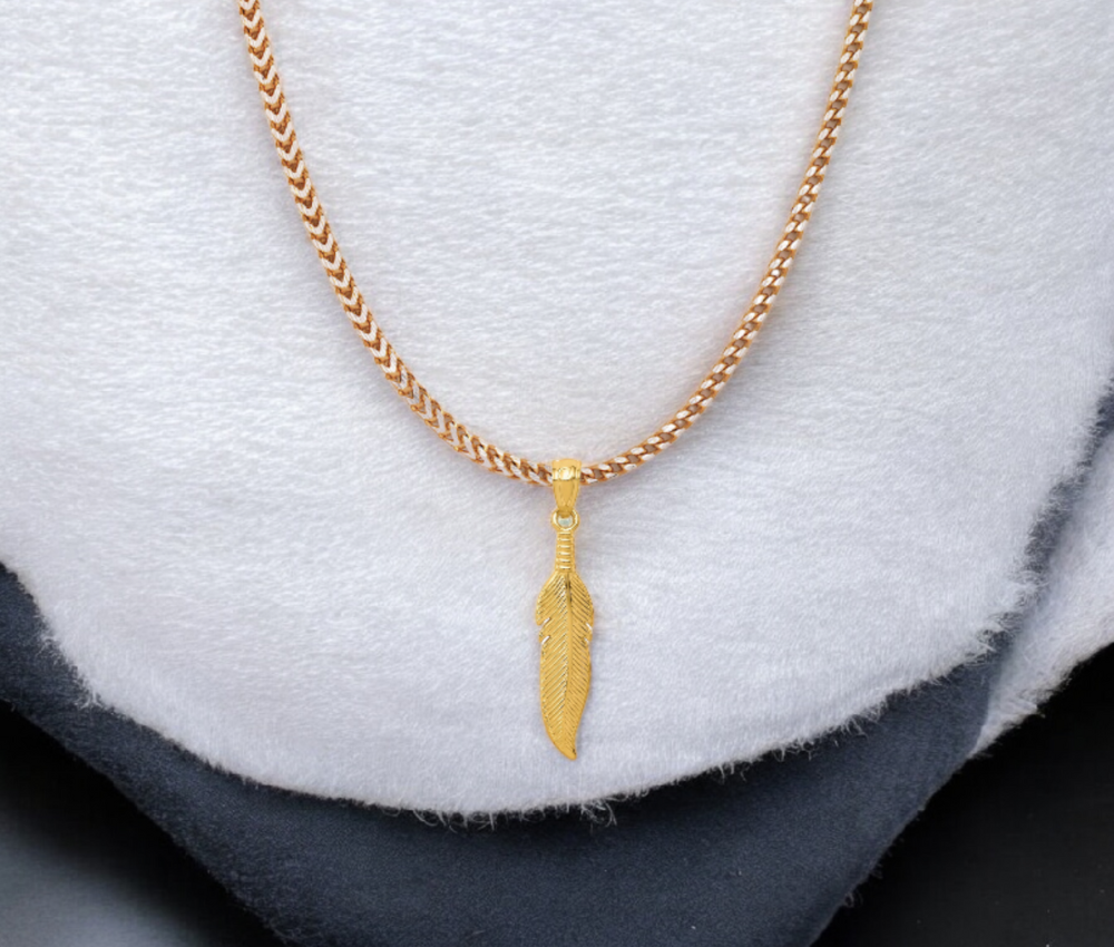 14k Yellow Gold Textured Feather Pendant Necklace - 5mm x 29mm