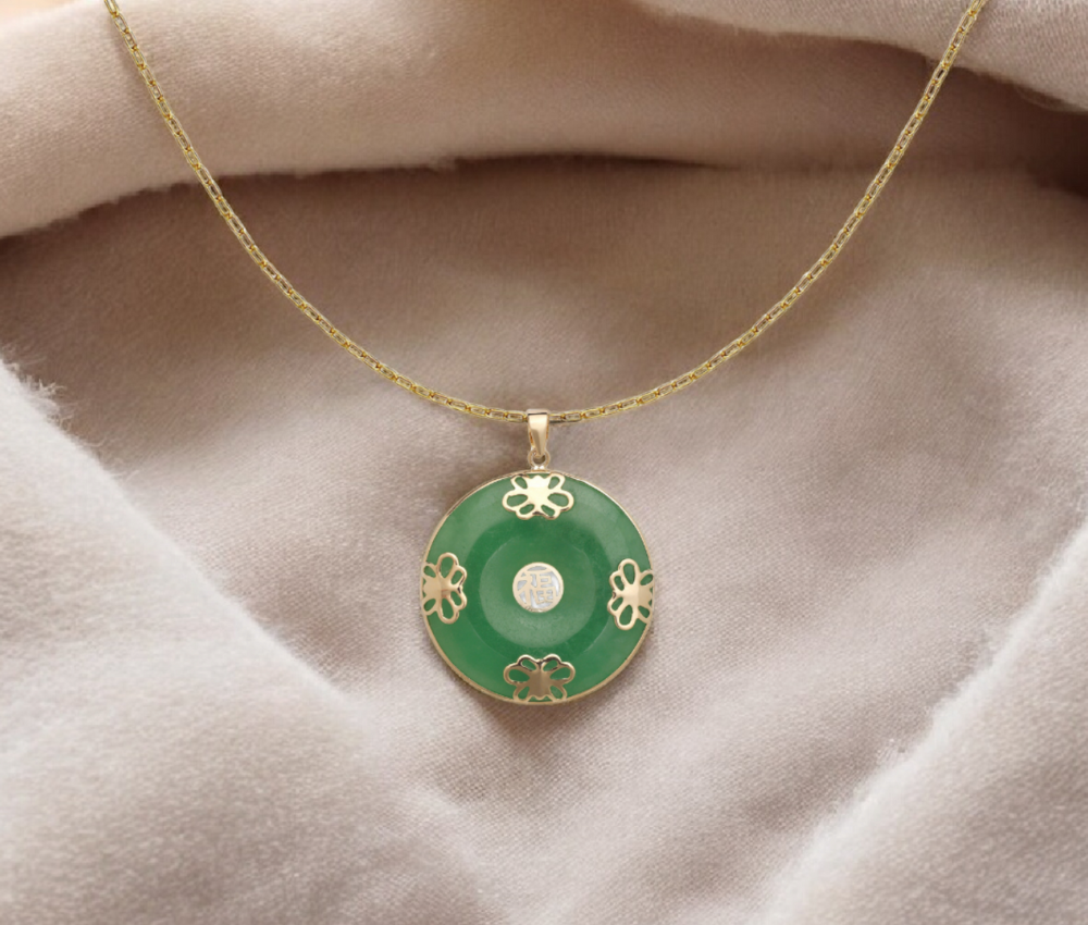 14k Yellow Gold Jade or Onyx 25x32mm Ornate Butterfly Necklace