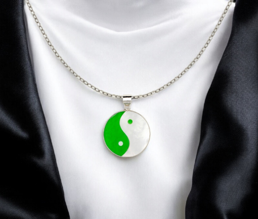 925 Sterling Silver Green Jade Yin Yang Circle Pendant Necklace - 18" and 25x32mm