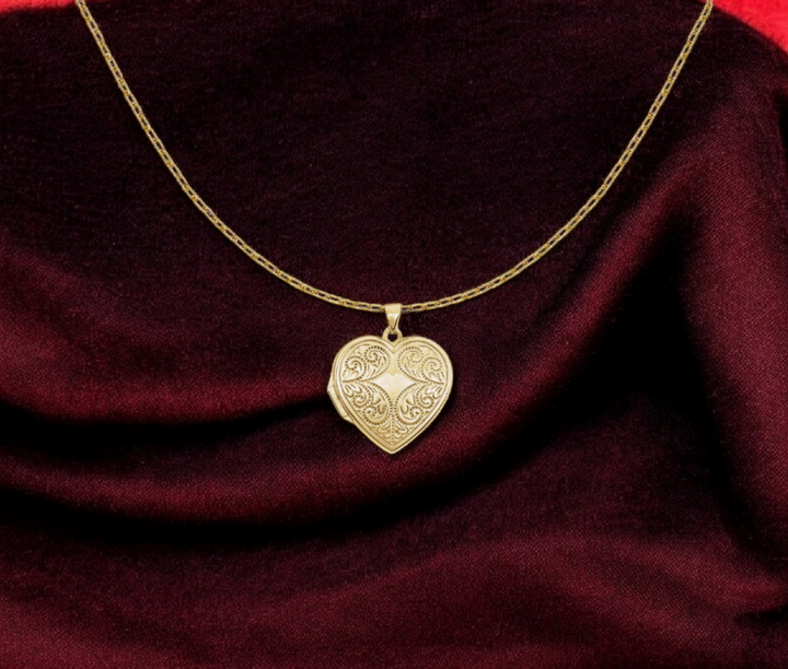 14k Yellow Gold Scroll Heart Shaped 2 Photo Locket Pendant Necklace