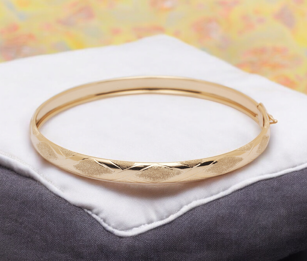 10k Yellow Gold 7" or 8" 6mm Diamond-cut Hinged Bangle Bracelet